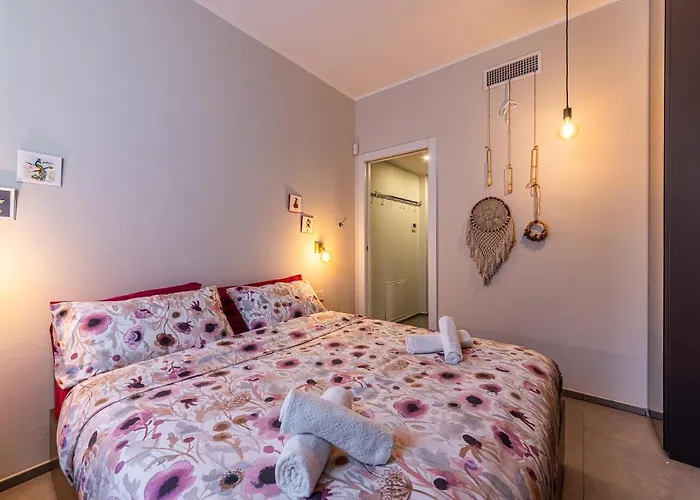 Duomo A 2 Fermate - Tiny Apartment In Pta Venezia